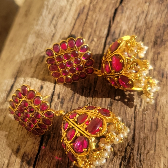 Ruby and cluster pearls jhumkas/hanging earrings - Picture 5 of 5